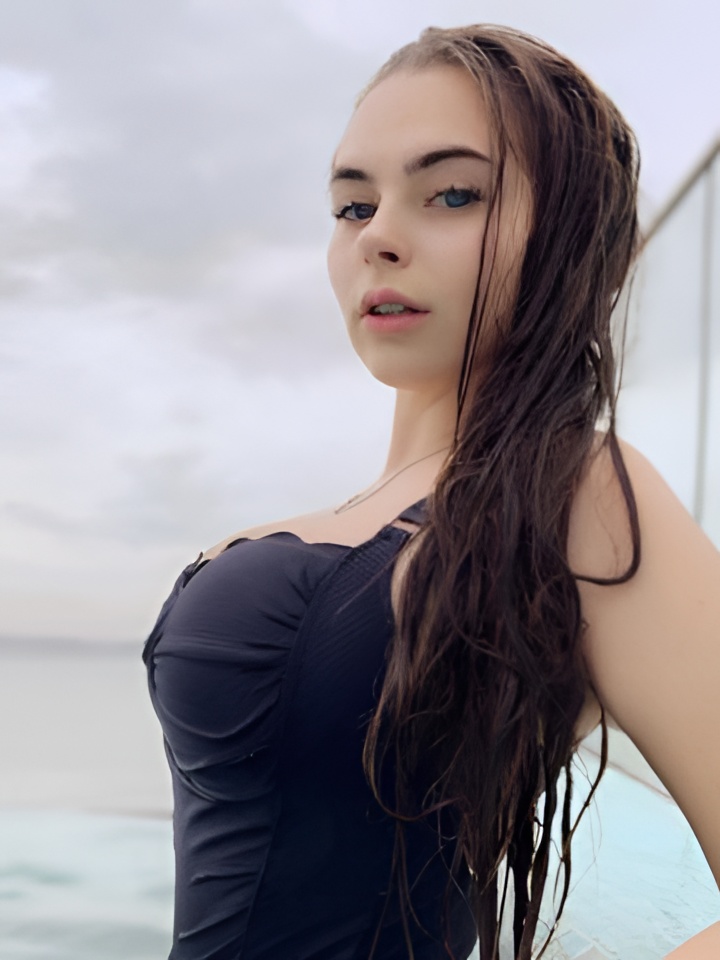 Камилла привлекальеная девушка из Крымска цена от 10000 руб