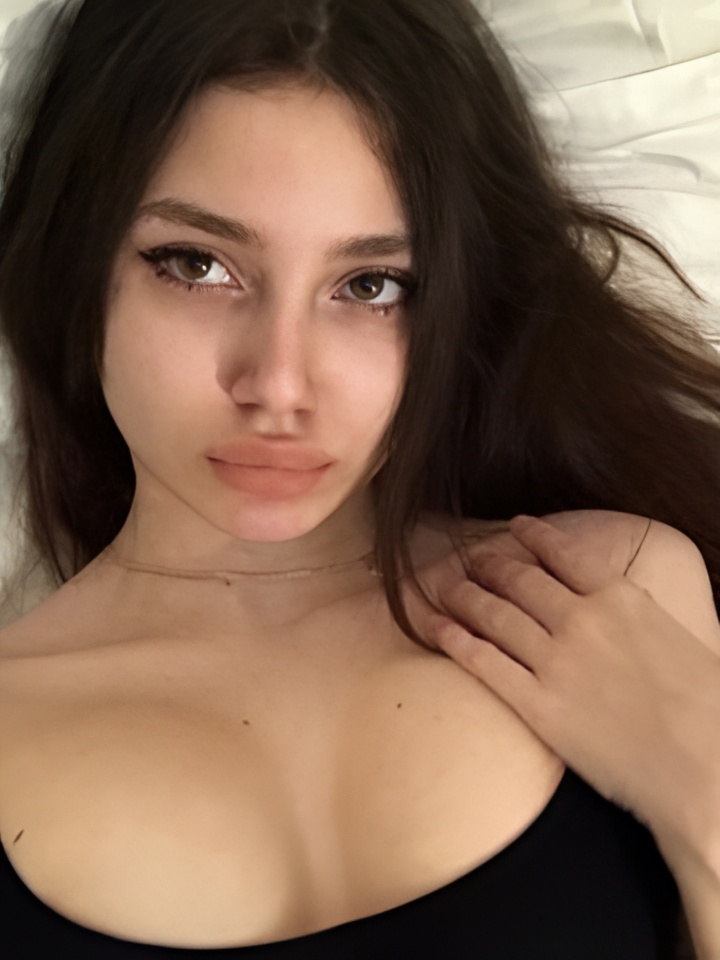 Милена привлекальеная девушка из Крымска цена от 2000 руб