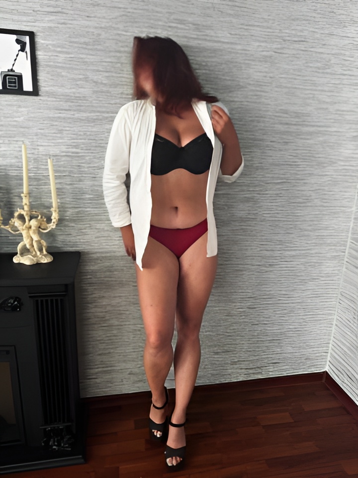 Индивидуалка Услада, доступна для личного знакомства от 4000 руб