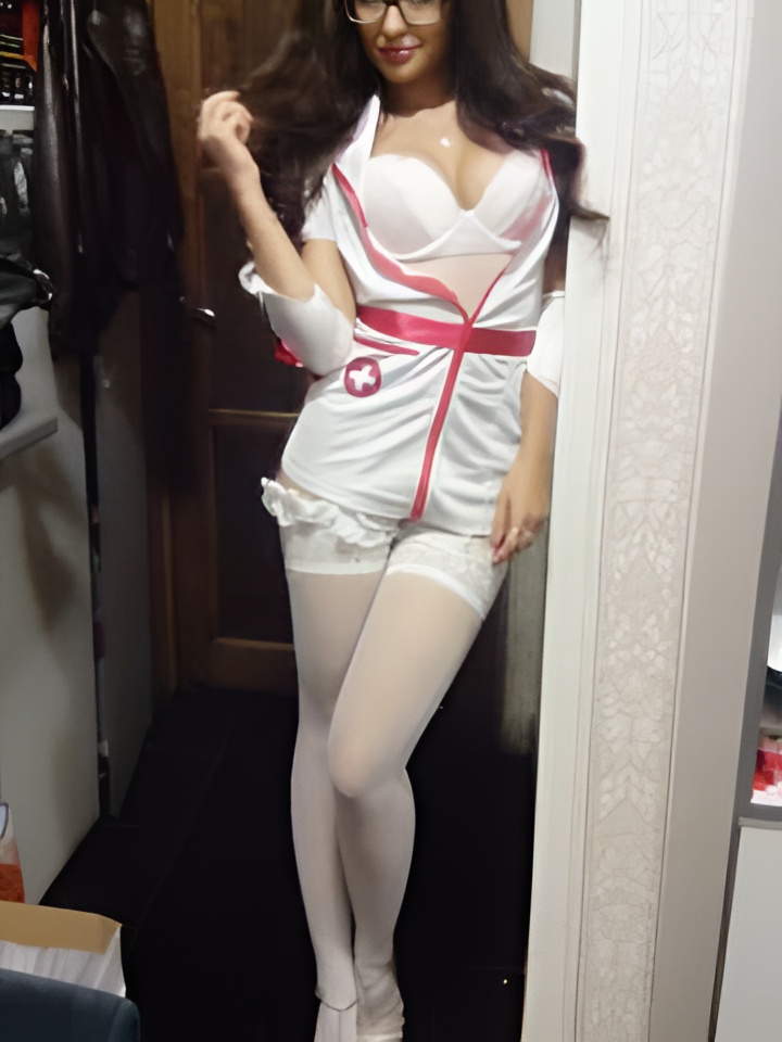 Викторина привлекальеная девушка из Крымска цена от 3000 руб