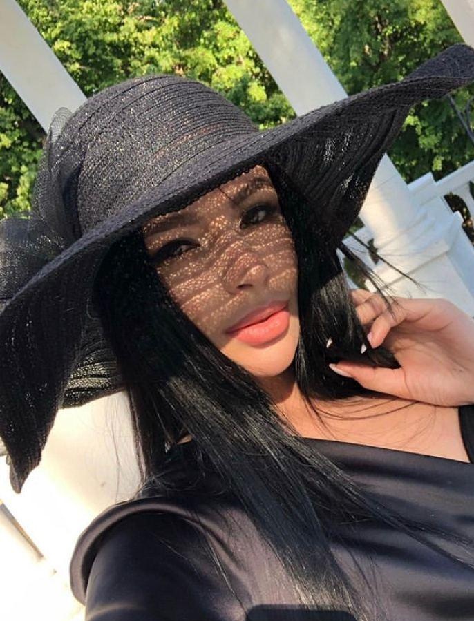 🎥 Оксана привлекальеная девушка из Крымска цена от 5000 руб