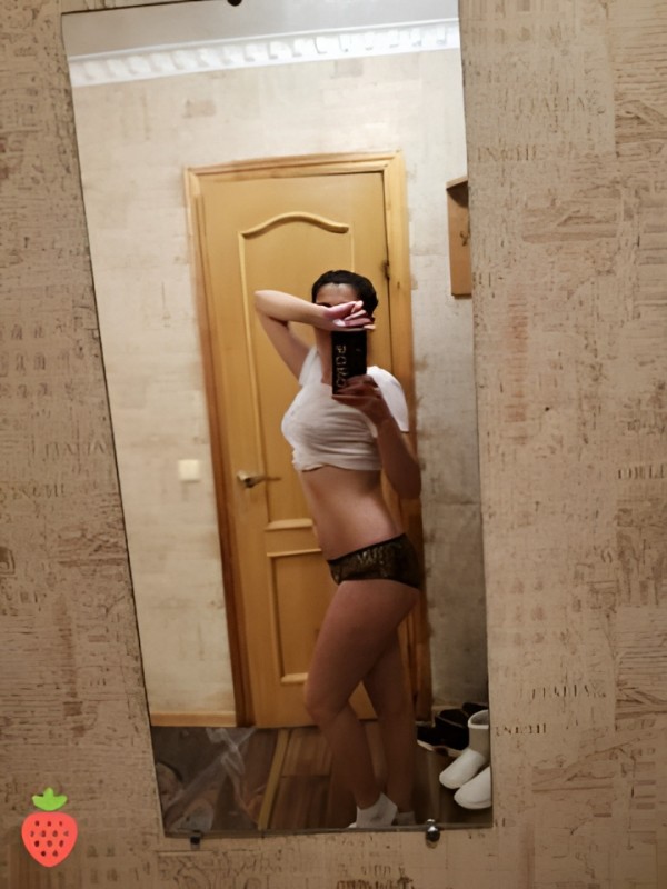 Алевтина привлекательная девушка из Крымска цена от 4000 руб